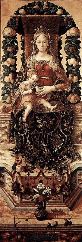 CRIVELLI, Carlo The Madonna of the Taper dfg